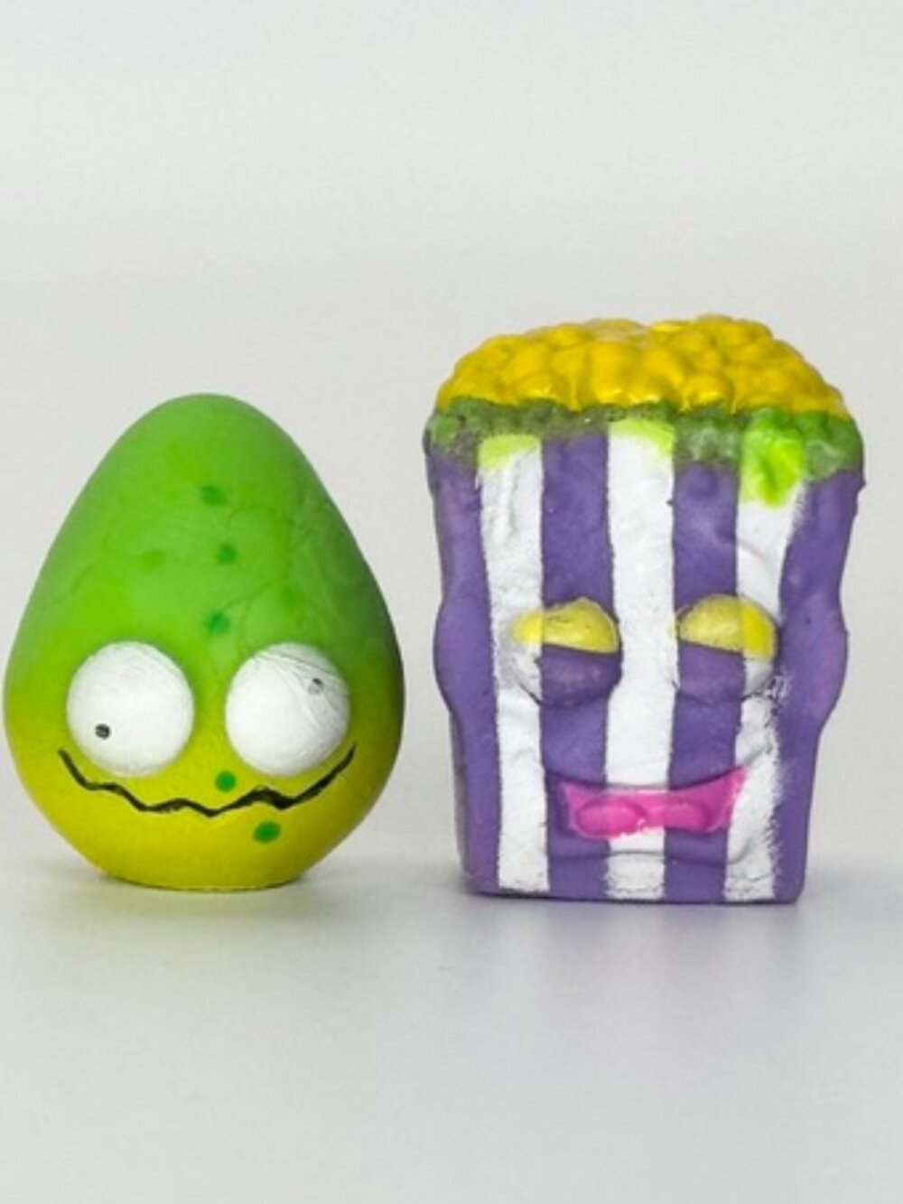 Grossery Gang SLOP CORN Purple 1-089 + ROTTEN EGG Green 1-020 Loose Figs Moose
